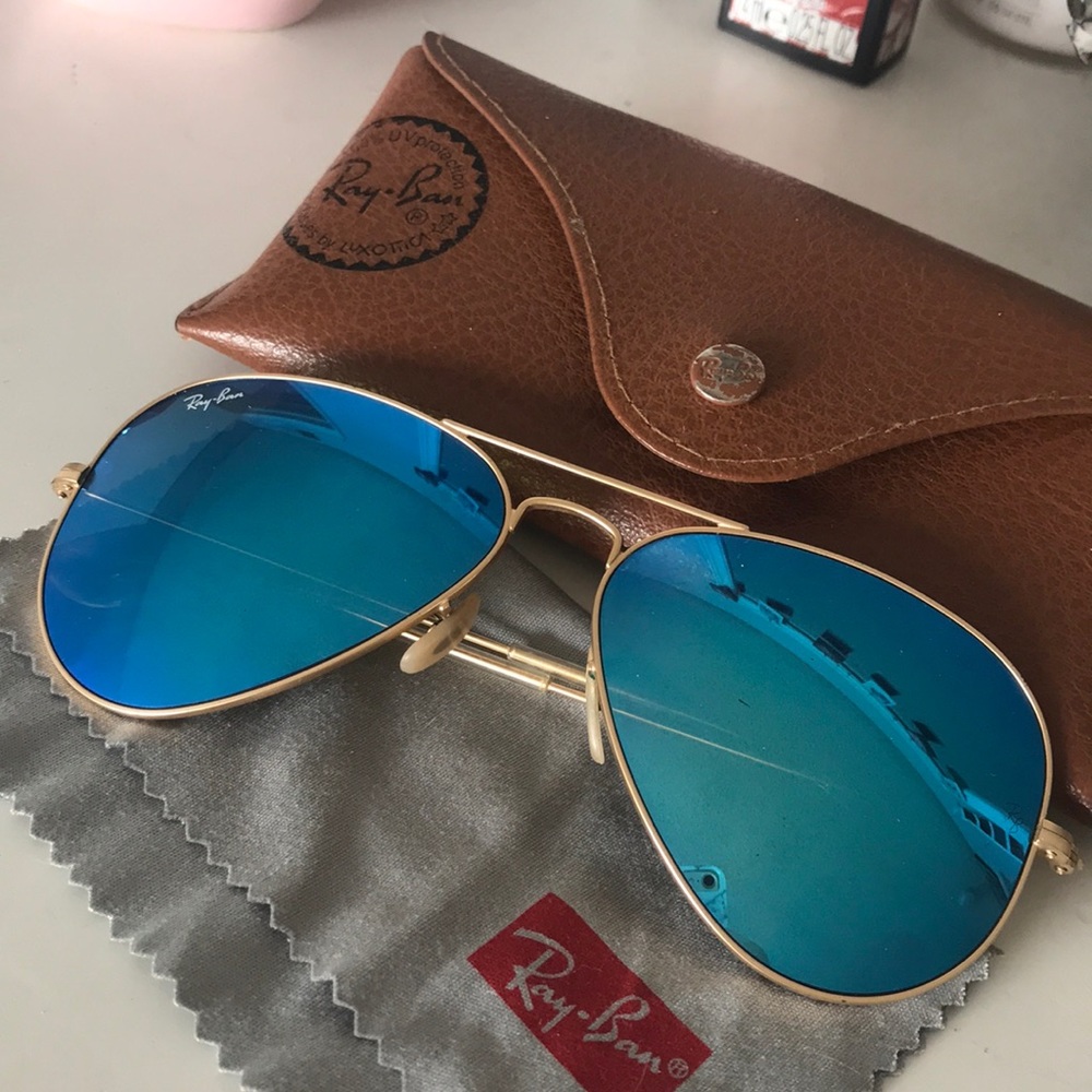 Ray Ban Blue Mirrored Aviators (gold)